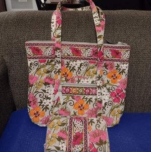 Vera Bradley bag 🛍️ and wallet